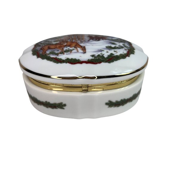 1986 Heritage House Melodies of Christmas Porcelain Trinket Box Deer Sleigh - Picture 3 of 12